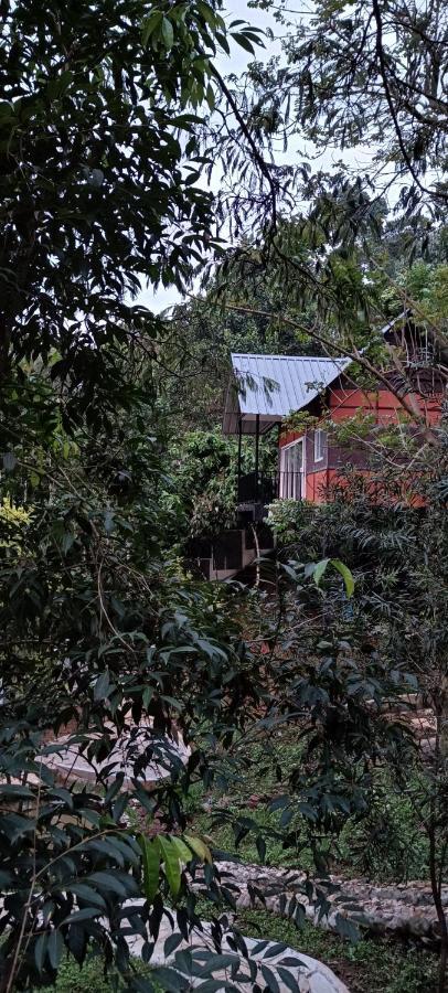 Santhi Hill View Resort Munnar Exterior photo