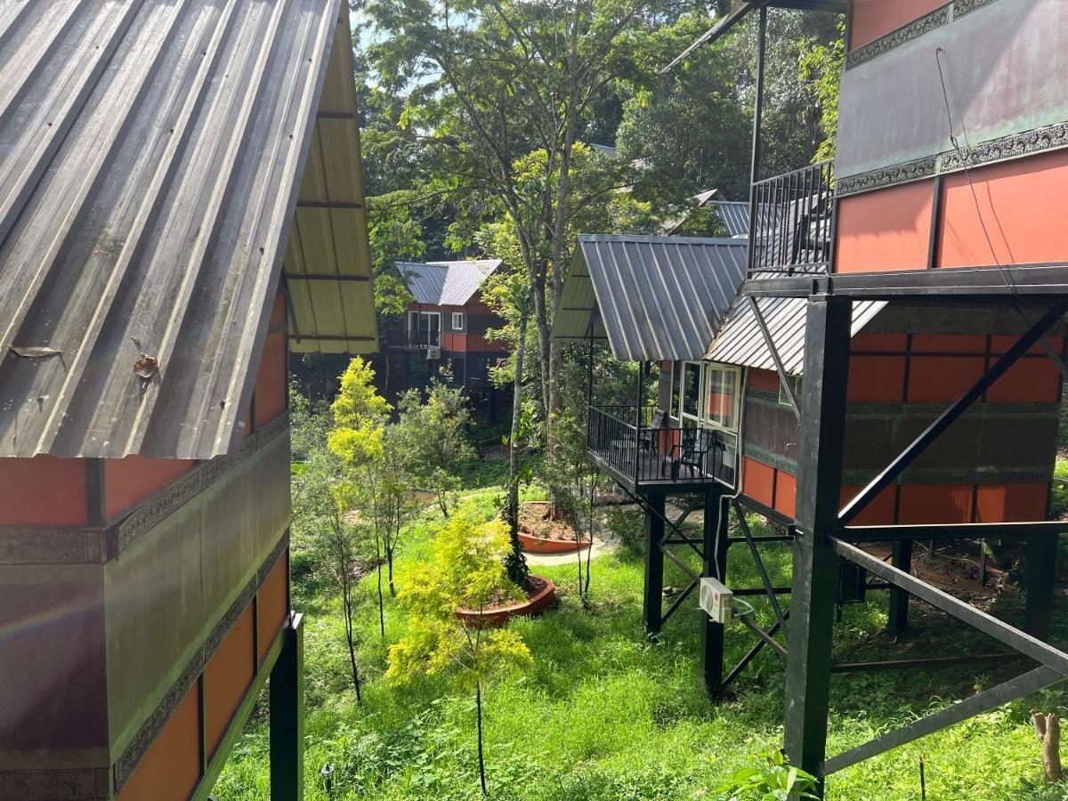 Santhi Hill View Resort Munnar Exterior photo